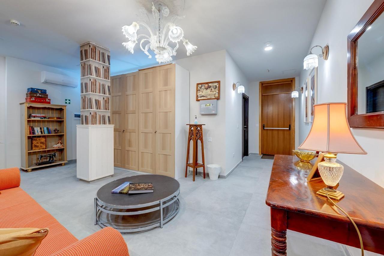 Sliema Creek Suites Buitenkant foto